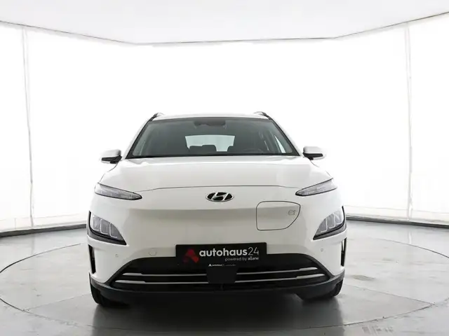 Hyundai Kona view 2