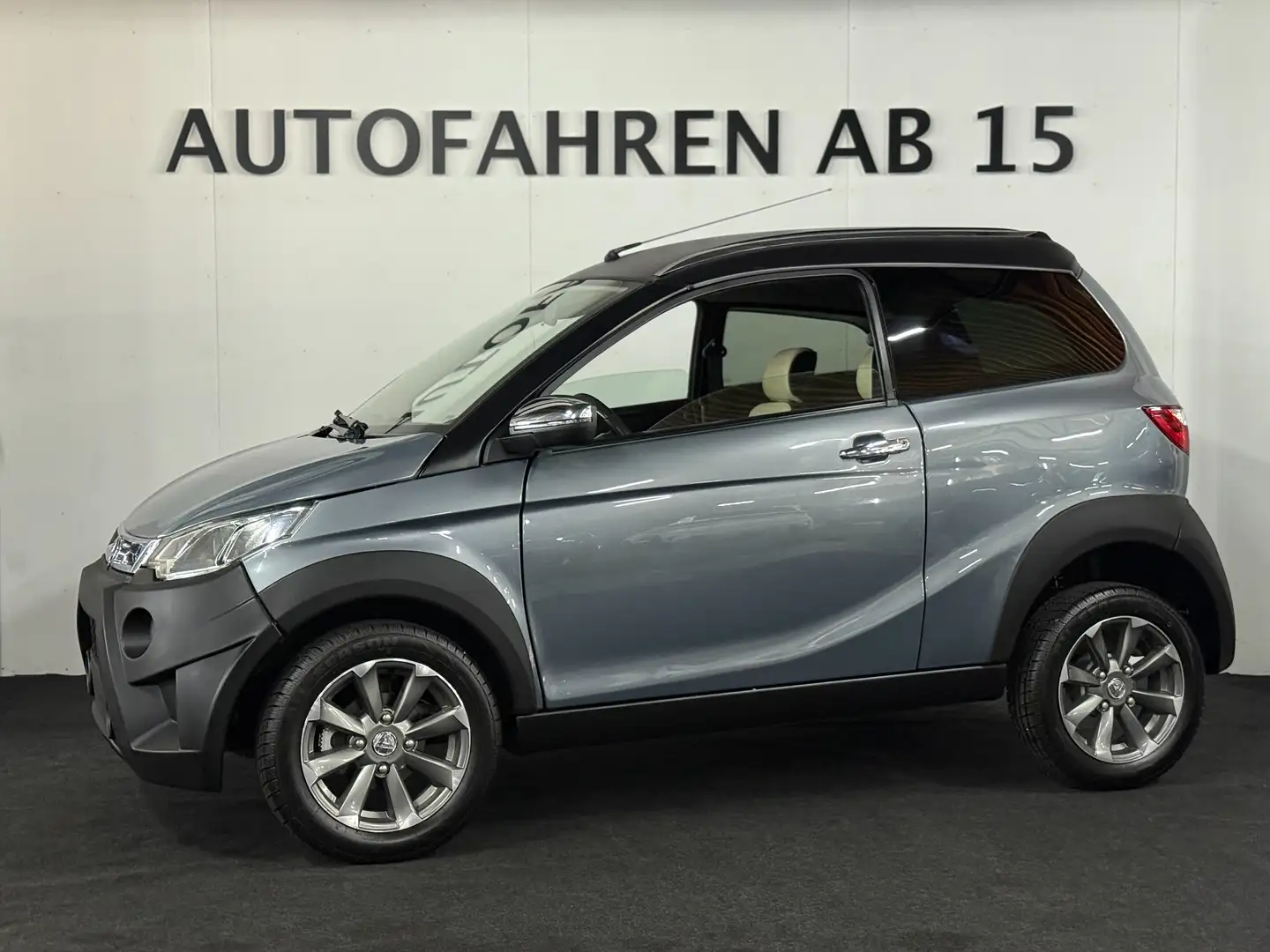 Aixam Crossline XXL, Multimedia, CarPlay, Kubota, Inkl Lieferung Srebrny - 1