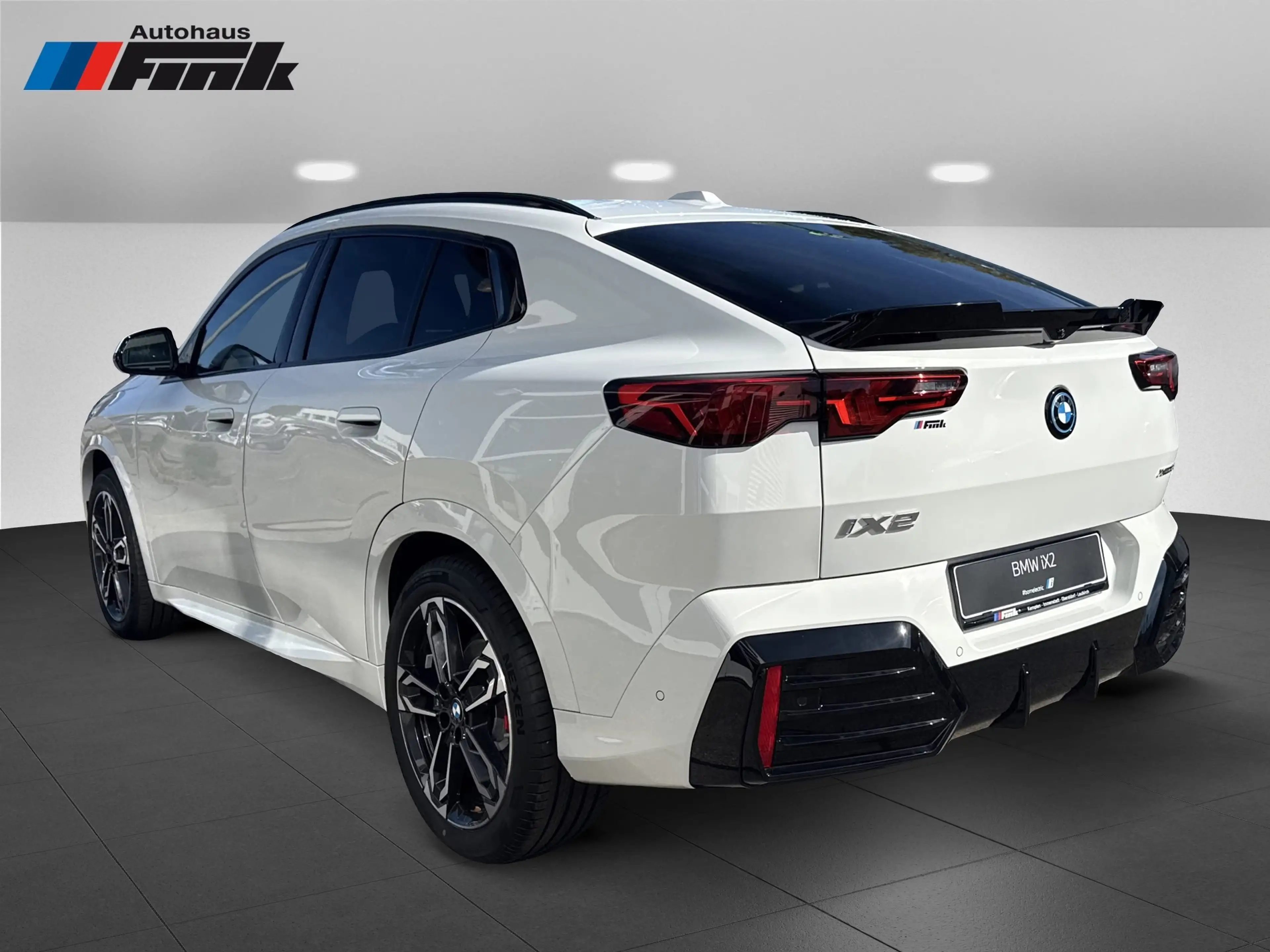 BMW iX2 xDrive30 M Sportpaket DAB LED Komfortzg. — photo 12