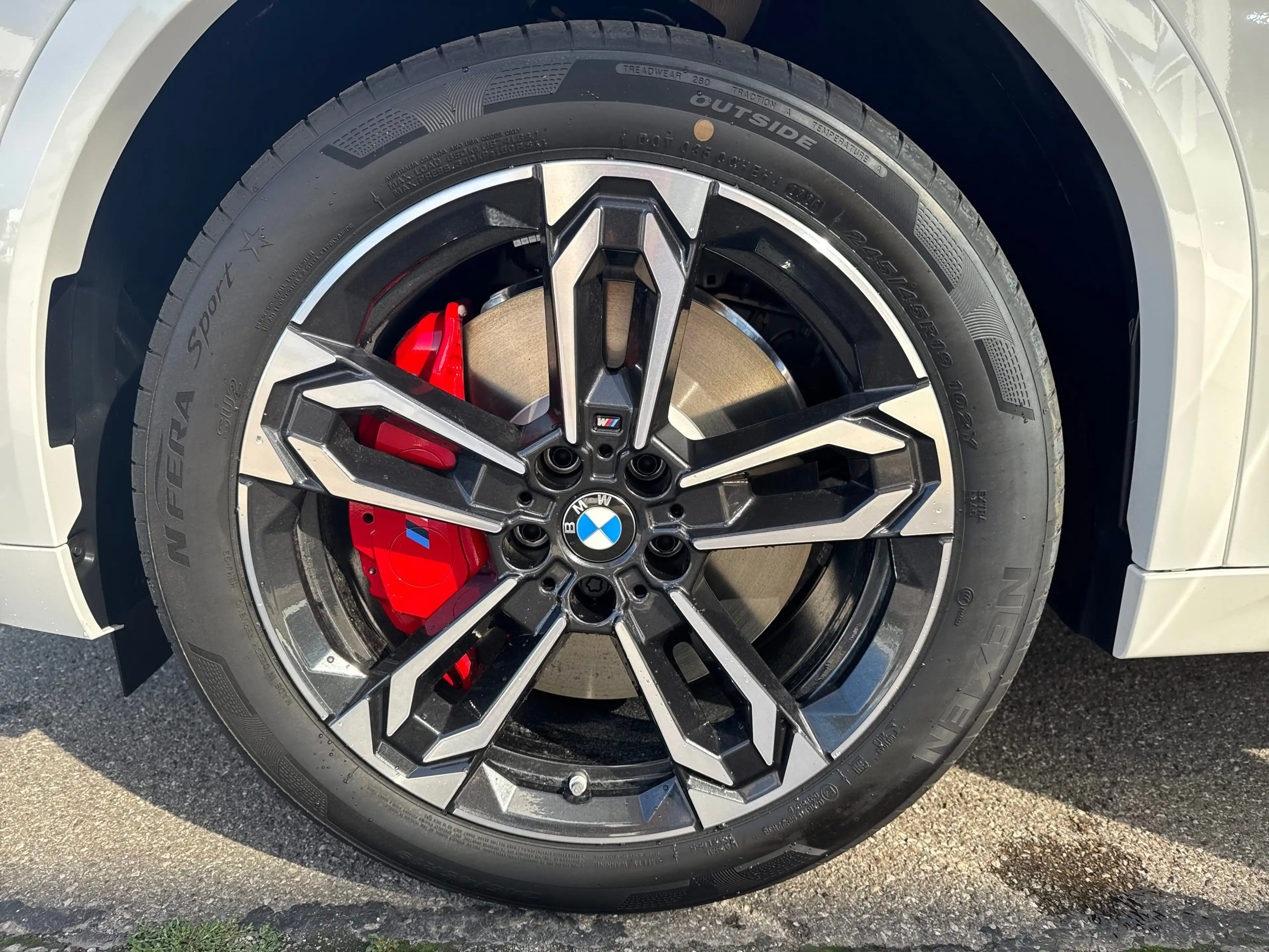 BMW iX2 xDrive30 M Sportpaket DAB LED Komfortzg. — photo 14