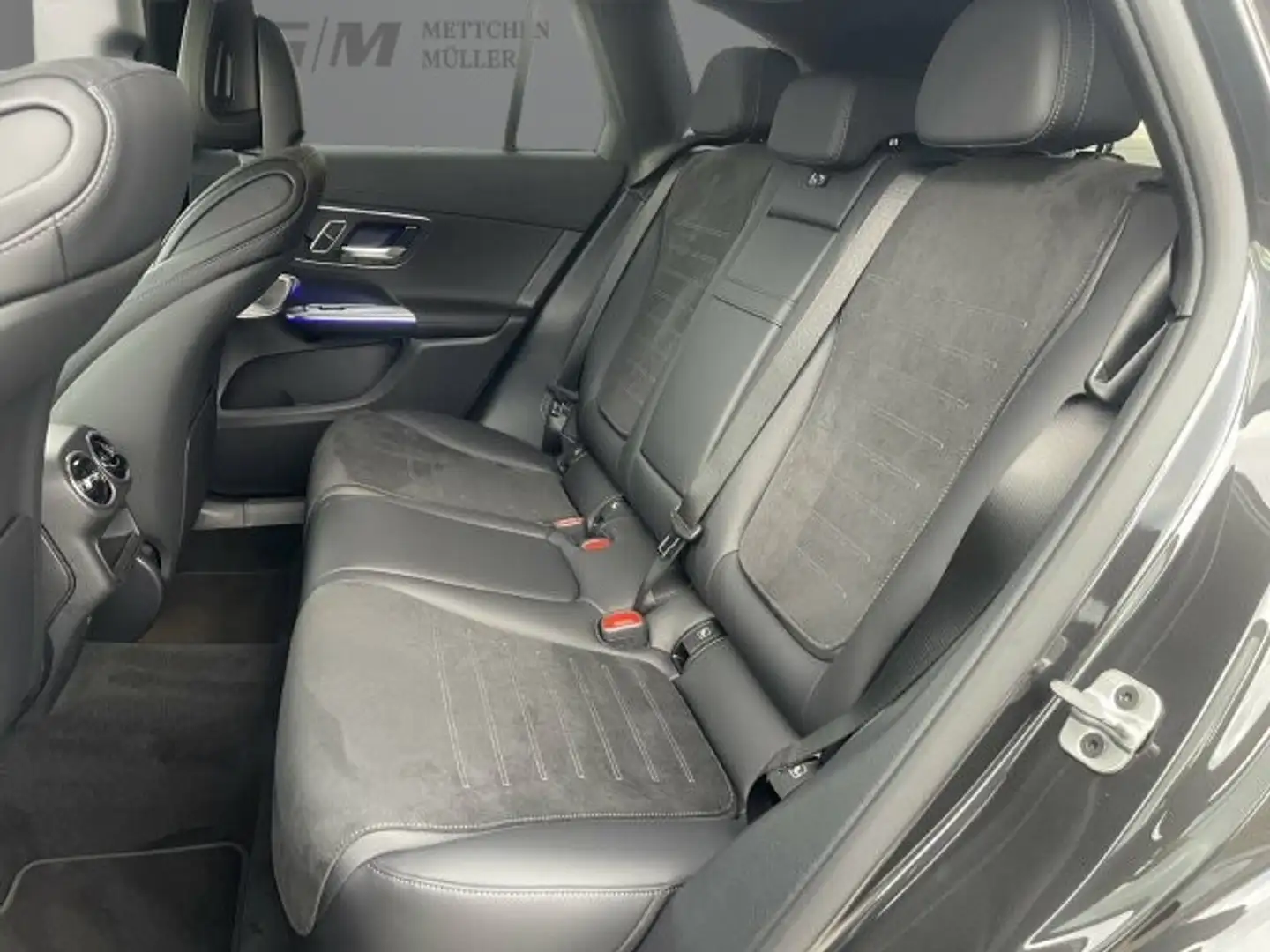 Mercedes-Benz GLC 450 d 4Matic AMG Line +LED+Wide+MBUX+Pano Grijs - 2