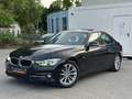 BMW 320 i Sport Line*LED*Servicegepflegt* Negro - thumbnail 1
