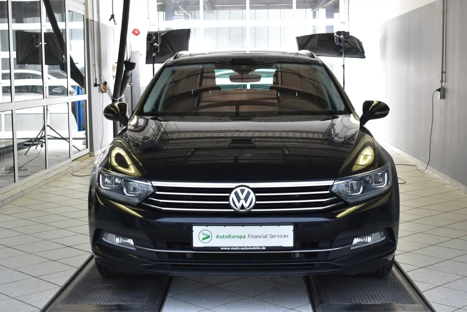 Volkswagen Passat Variant 2.0TDI DSG LED*ACC*Panorama*Navi Schwarz - 2