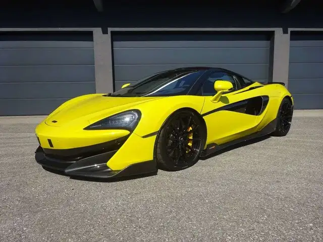 McLaren 600LT Sicilian Yellow, Dark Palladium