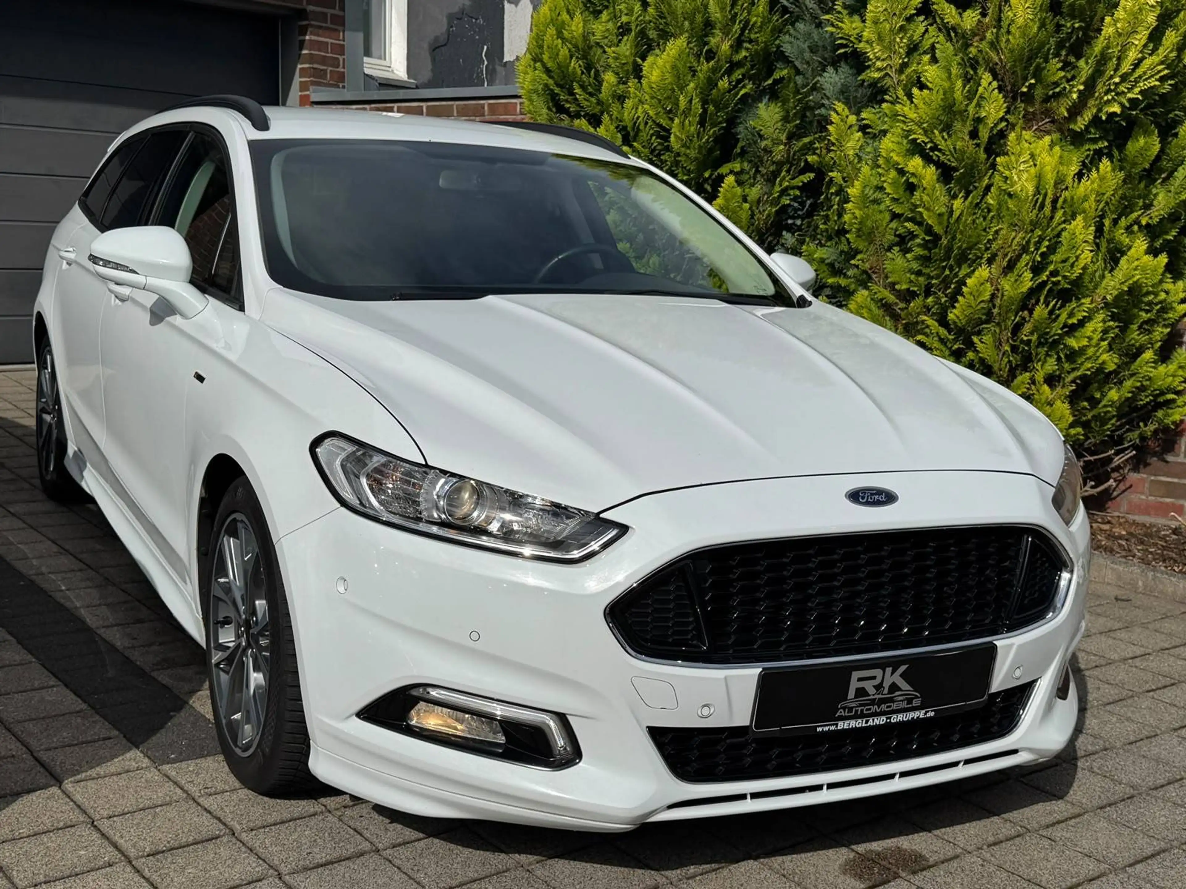 Ford Mondeo ST-Line Automatik/sehr gepflegt — photo 3