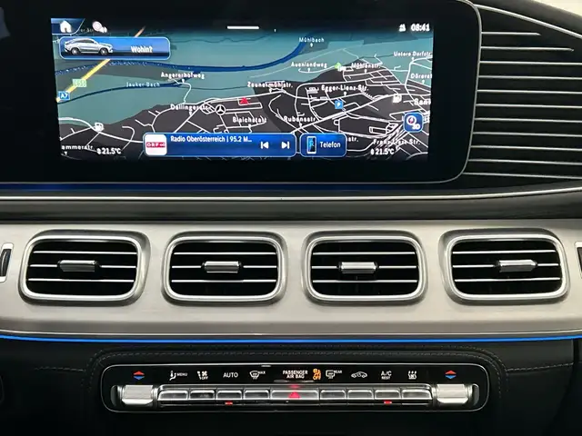 Mercedes-Benz GLE 450 d 4MATIC Coupé Stdhz PTS Distr Navi  Pano Ansicht 10