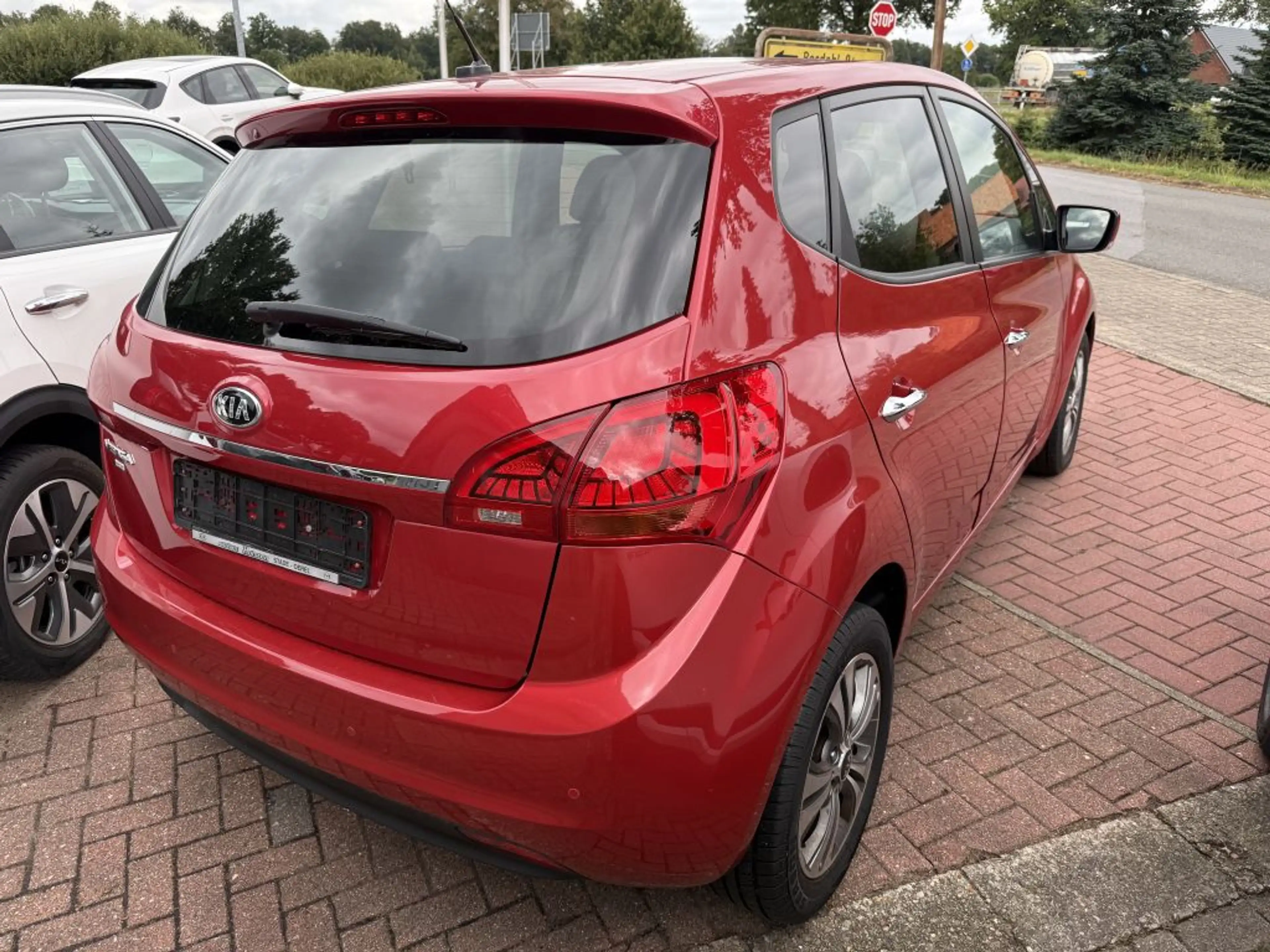 Kia Venga 1.6 CVVT Automatik Dream-Team Edition — photo 4