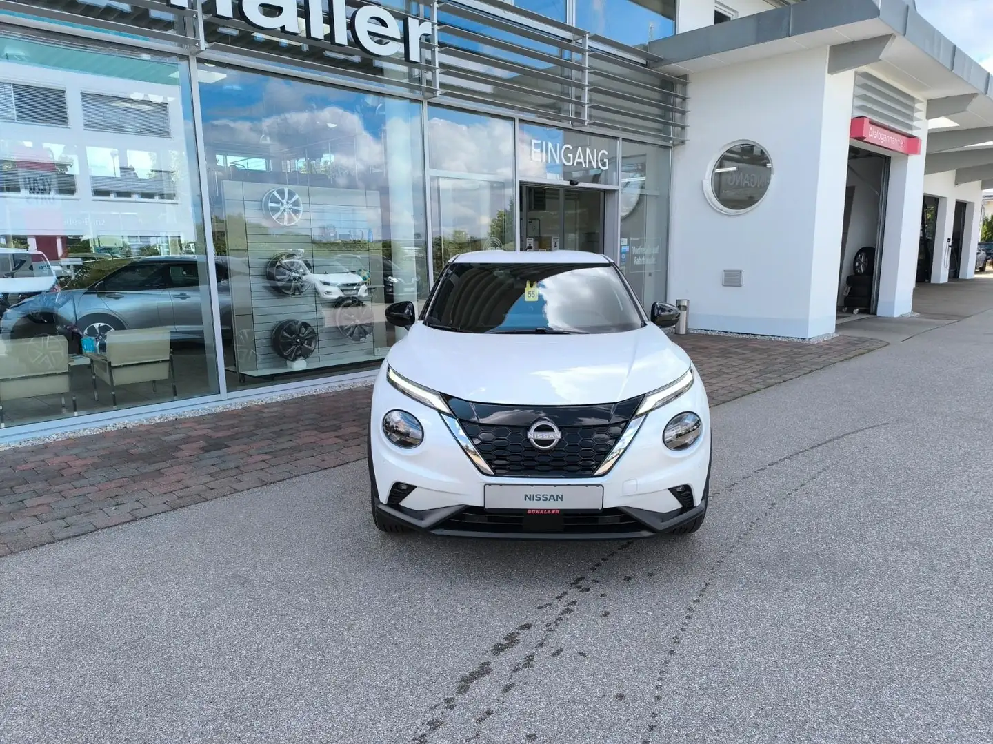 Nissan Juke 1.6 Hybrid 4AMT Automatik - N-Connecta Weiß - 2