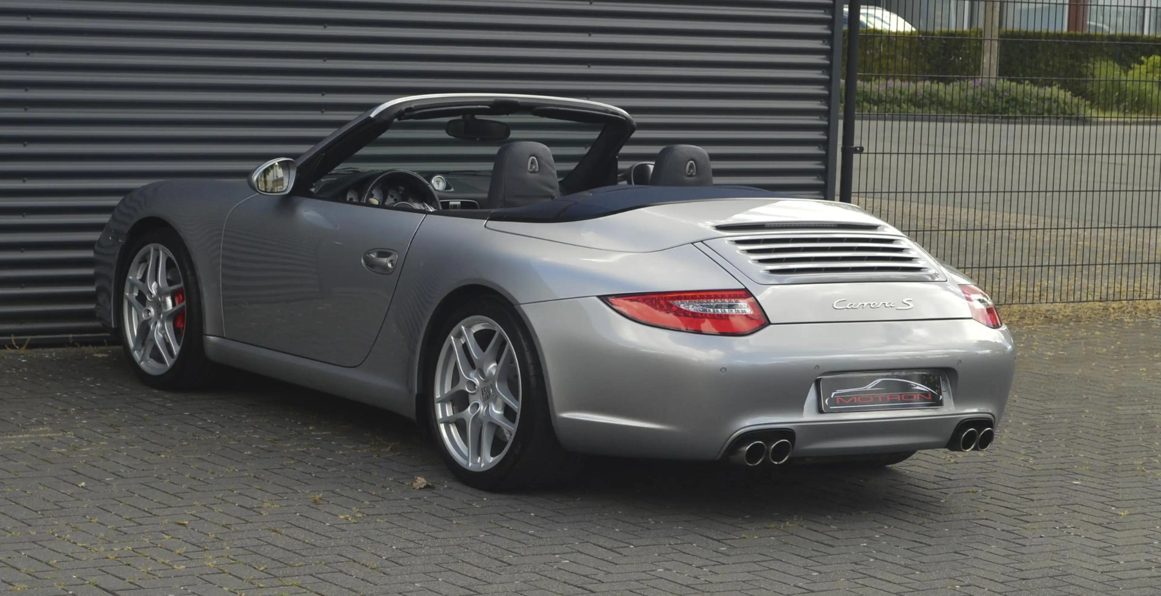 Porsche 997 997.2 3.8 Carrera S Cabriolet — photo 7