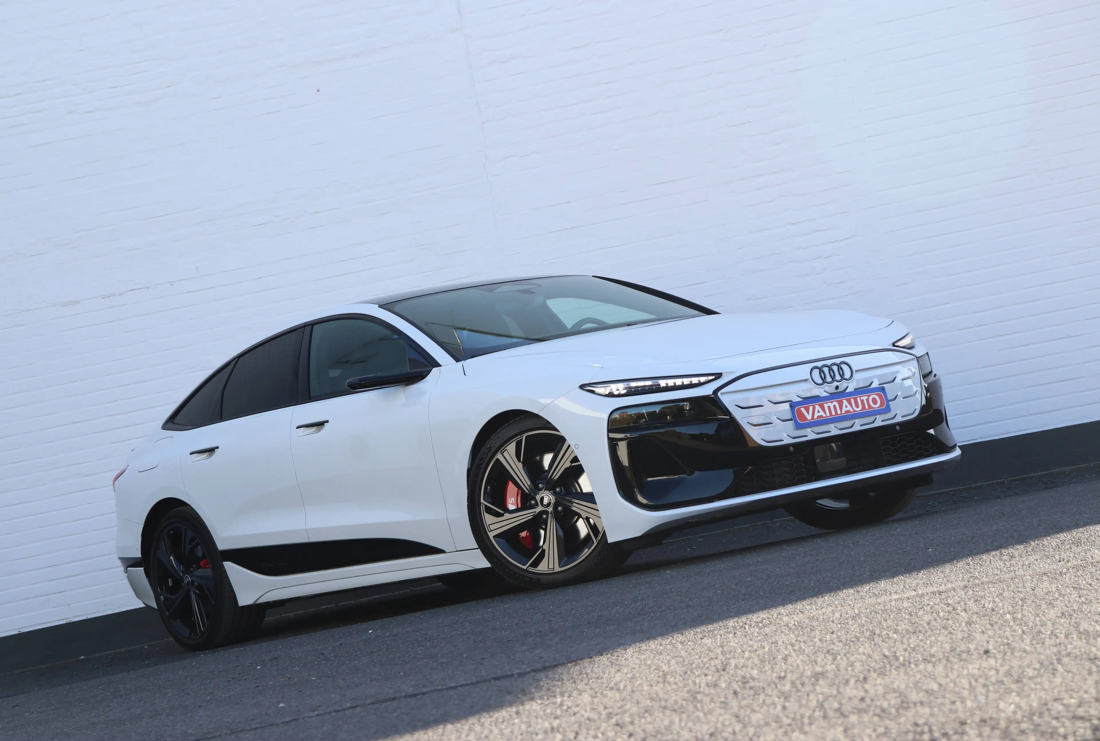 Audi S6 e-tron Sportback - Pano/Carbon/B&O/360/S-Seats/Massage/Towbar/SOH=98,2% — photo 5