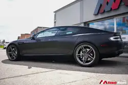 Aston Martin Rapide снимка Aston Martin Rapide
