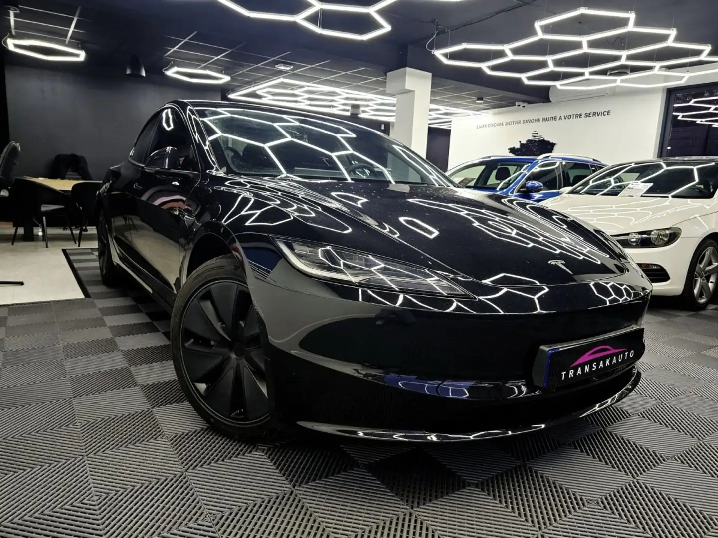 Tesla Model 3 Grande Autonomie RWD TVA RECUPERABLE Schwarz - 1
