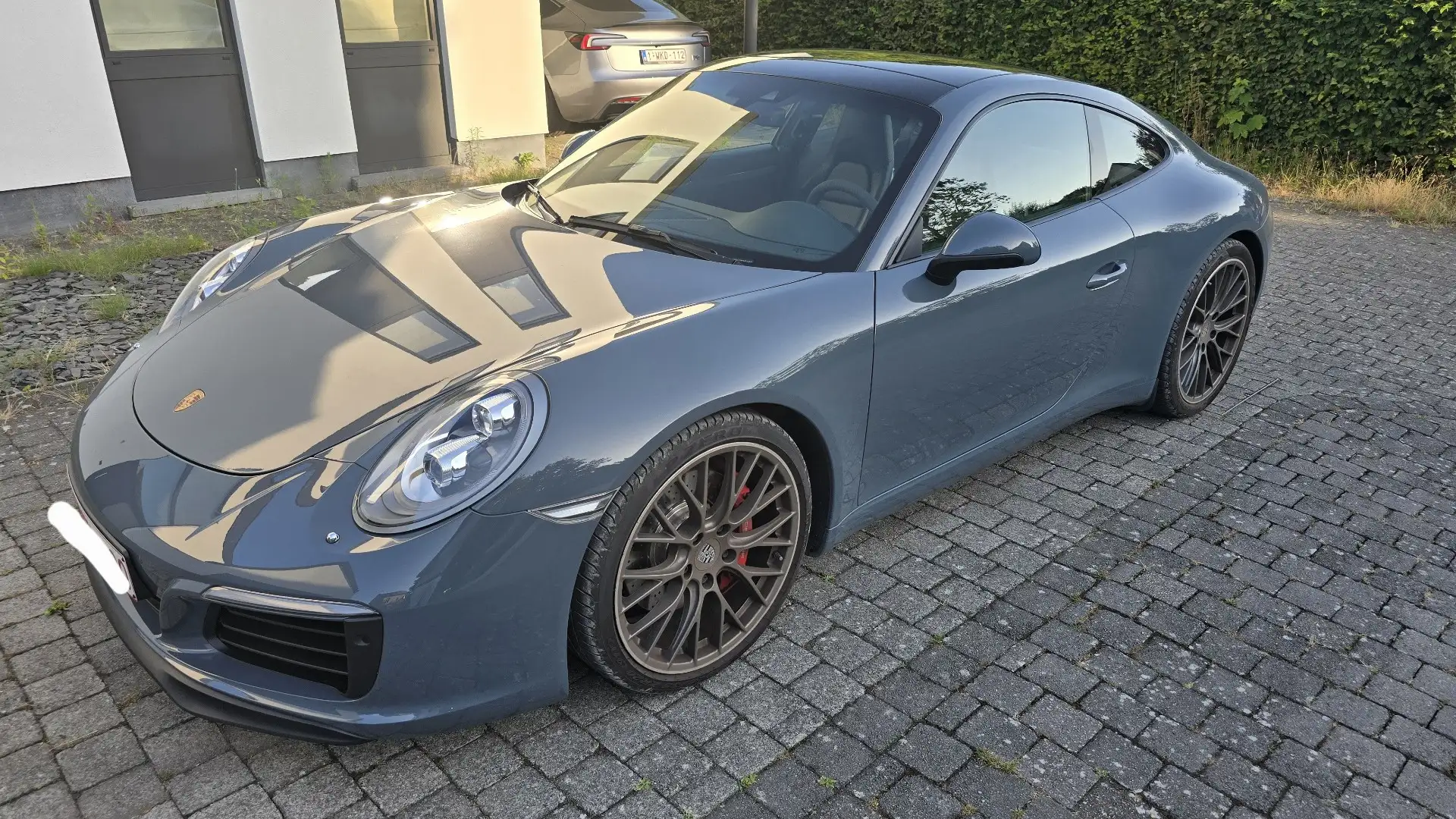 Porsche 911 Carrera 2S Manual - 2