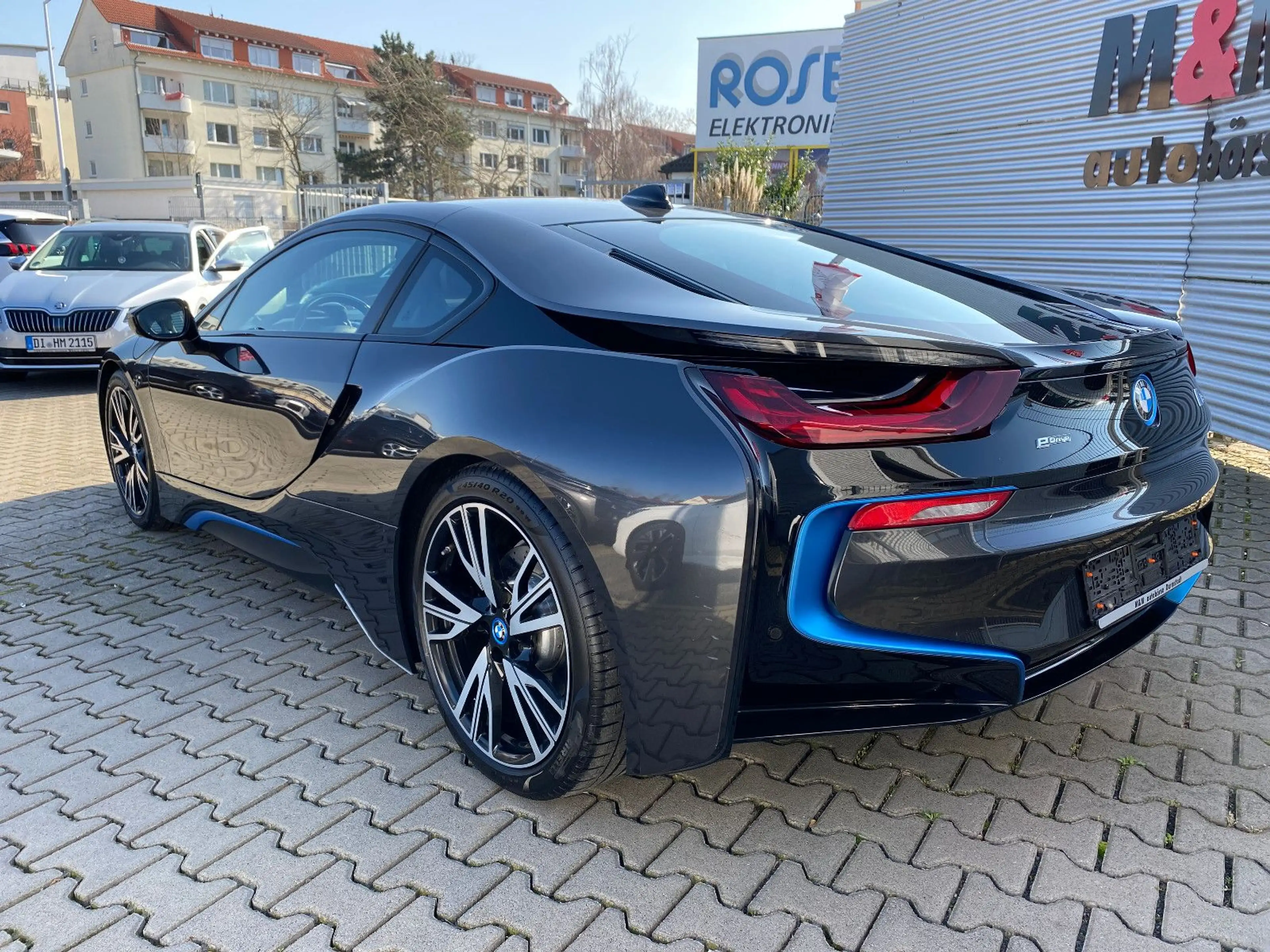 BMW i8 Coupe Pure Impulse Harman-Kardon/HuD/360°/LED — photo 4