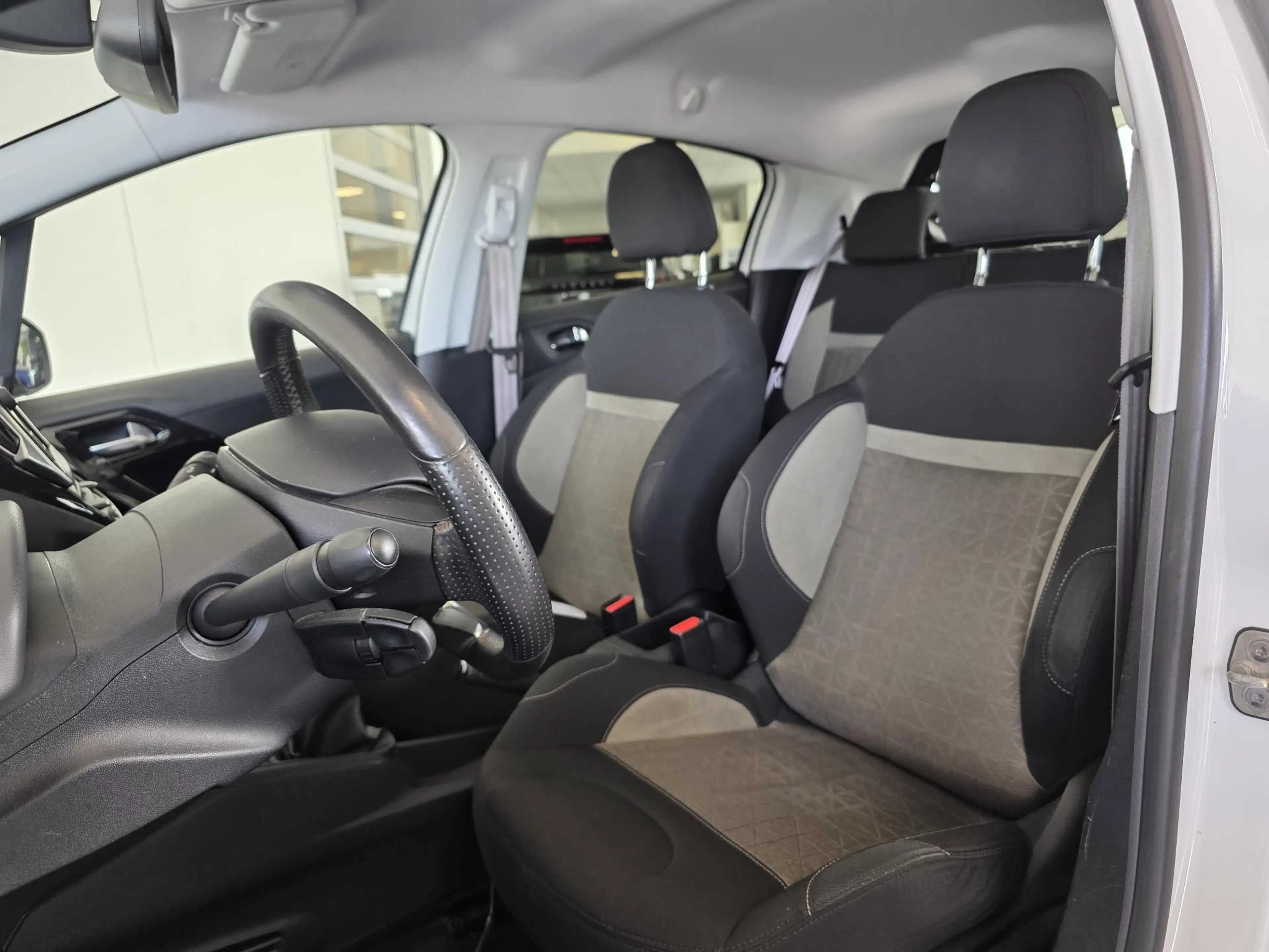 Peugeot 208 1.2 VTi Oxygo | NL-Auto | 100% Dlr onderhouden | L — photo 10