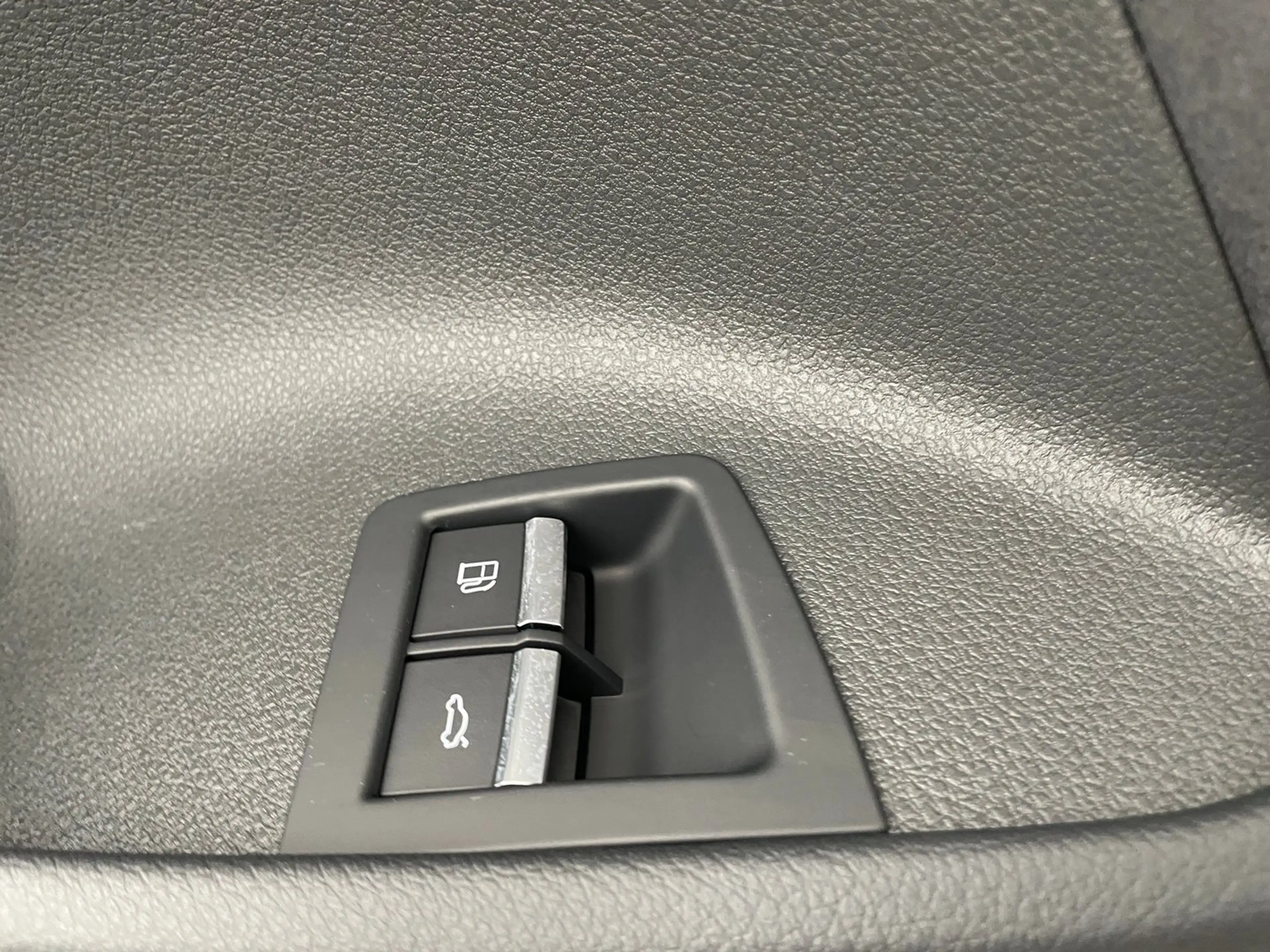 Audi Q7 60 TFSI e quattro 360 kW — photo 12
