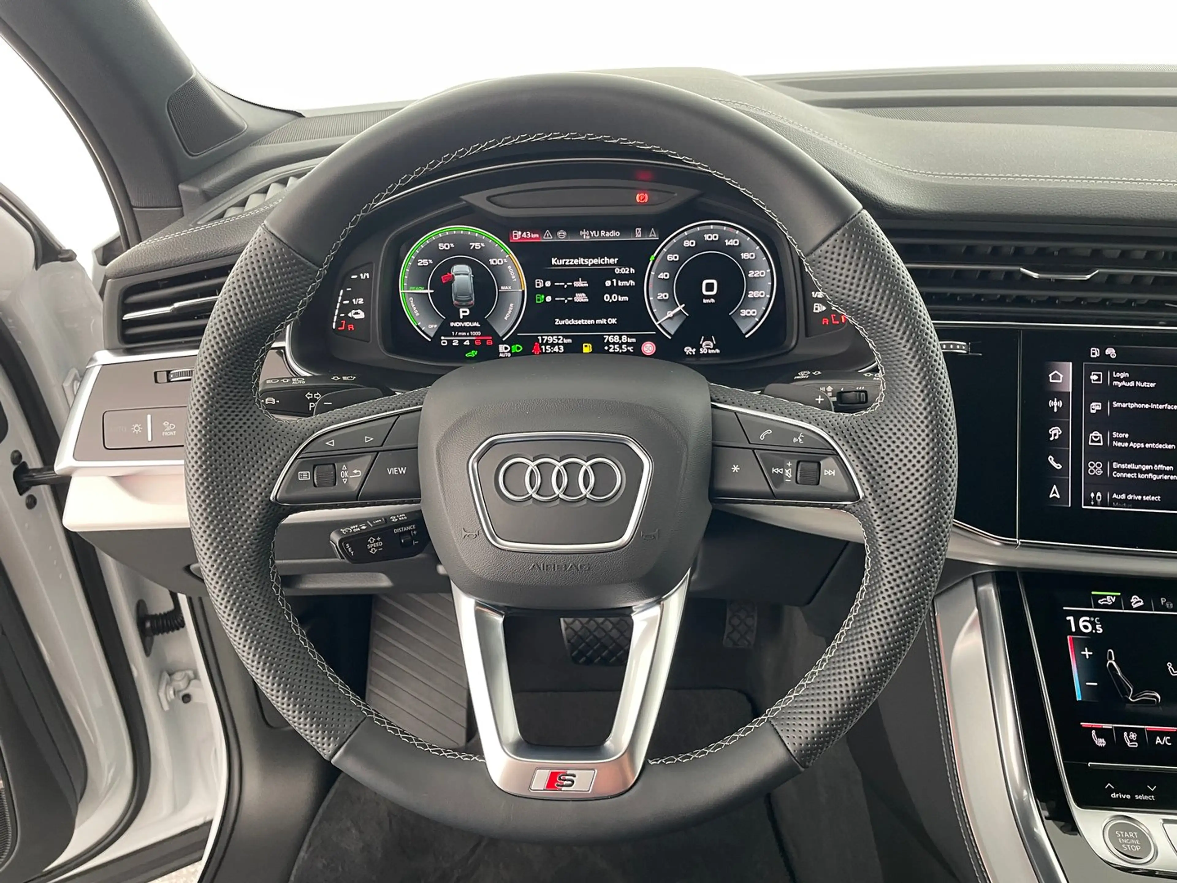 Audi Q7 60 TFSI e quattro 360 kW — photo 15