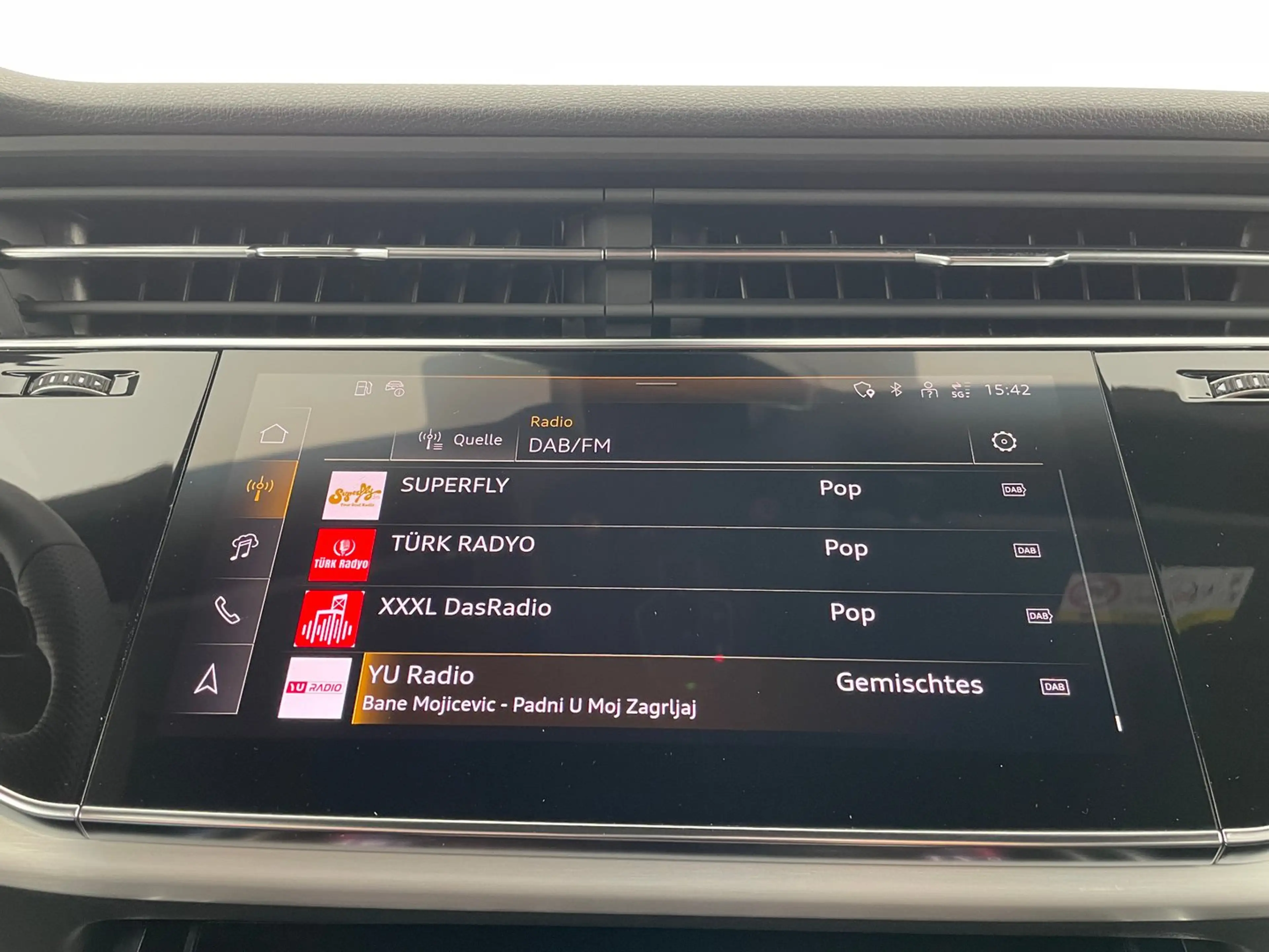 Audi Q7 60 TFSI e quattro 360 kW — photo 23