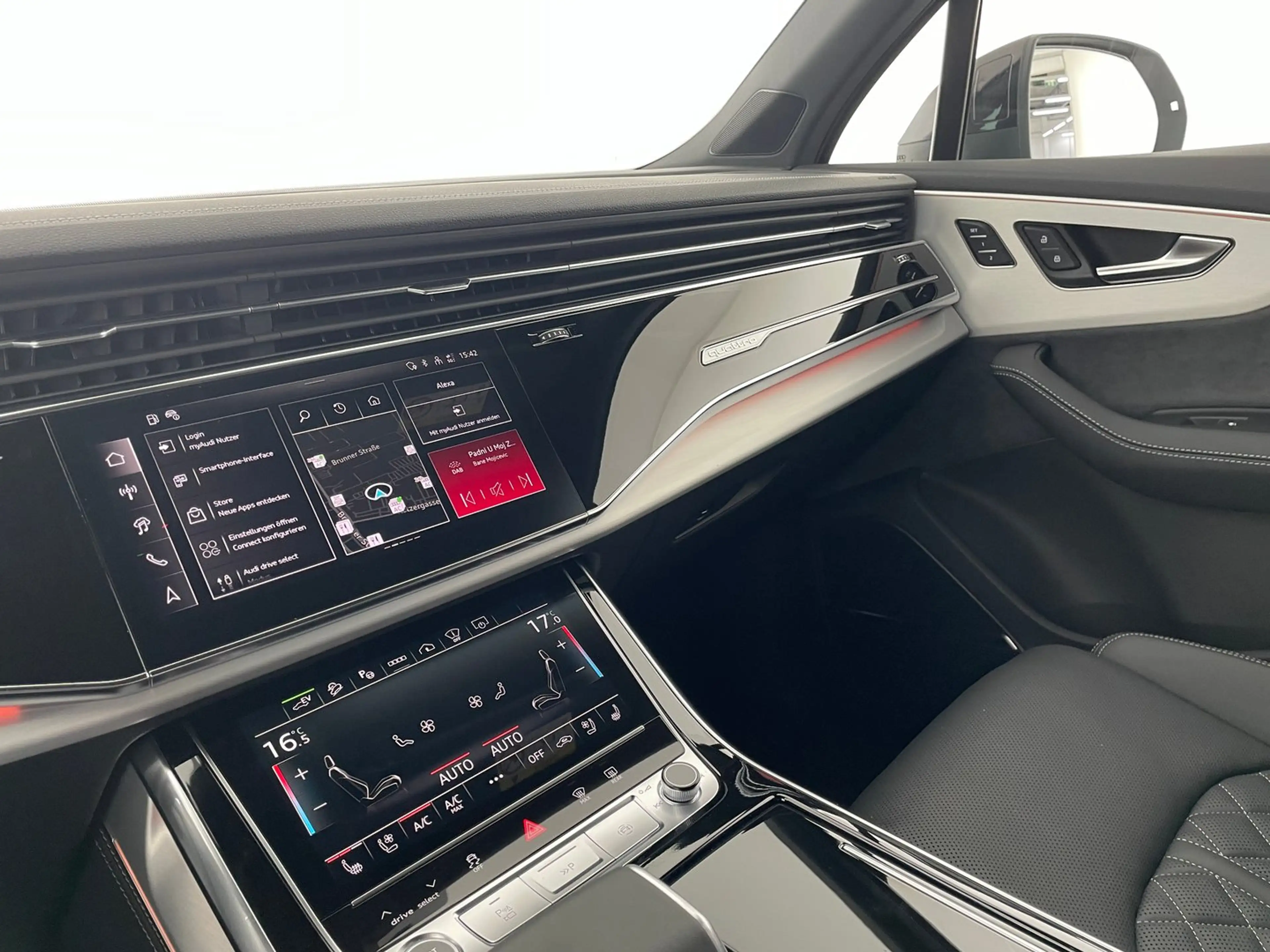 Audi Q7 60 TFSI e quattro 360 kW — photo 8