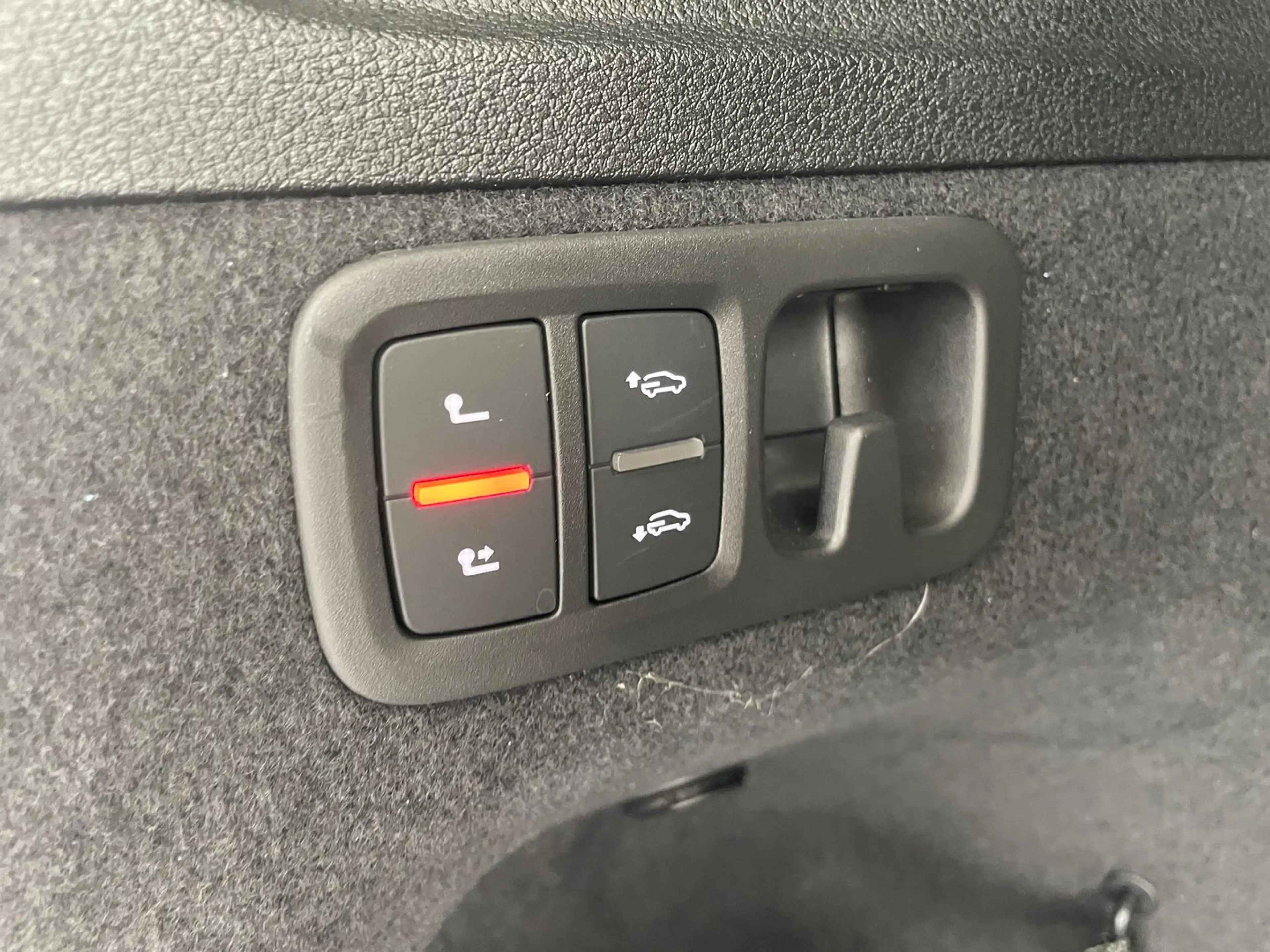 Audi Q7 60 TFSI e quattro 360 kW — photo 35