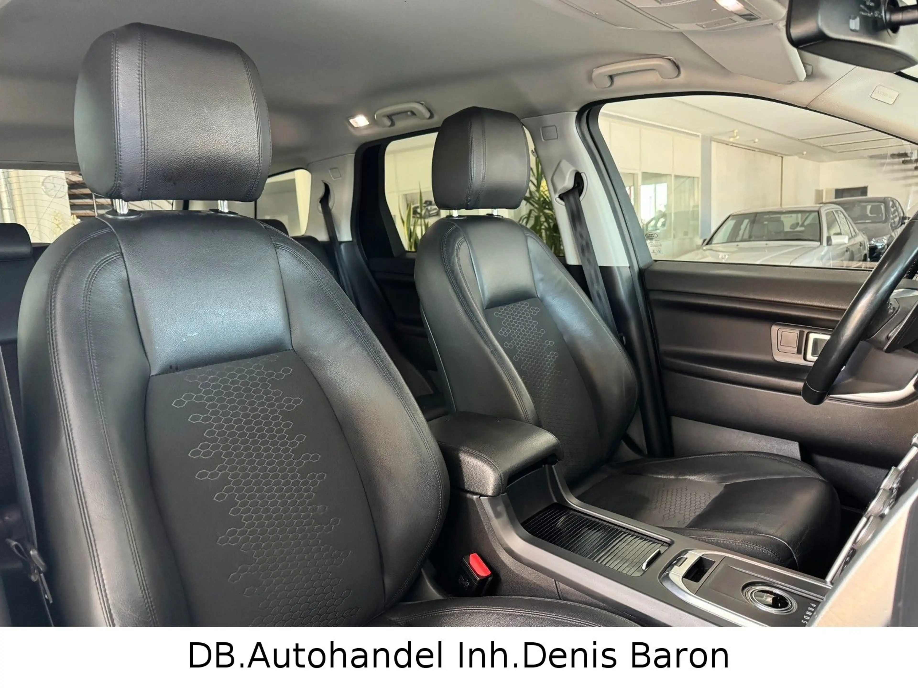 Land Rover Discovery Sport AWD Leder Xenon Kamera Navi AHK — photo 10