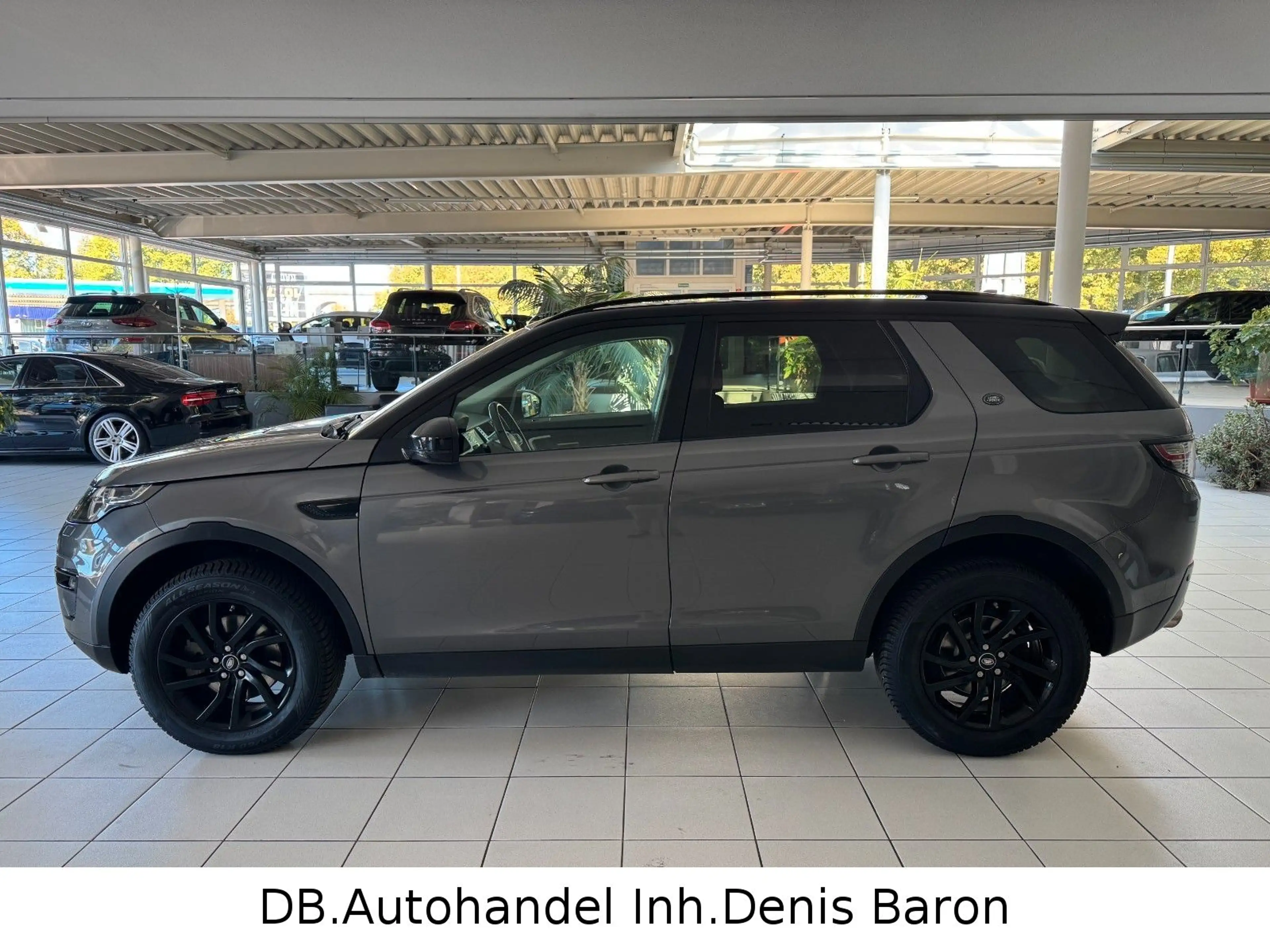 Land Rover Discovery Sport AWD Leder Xenon Kamera Navi AHK — photo 8