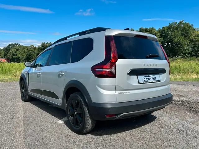 Dacia Jogger view 3