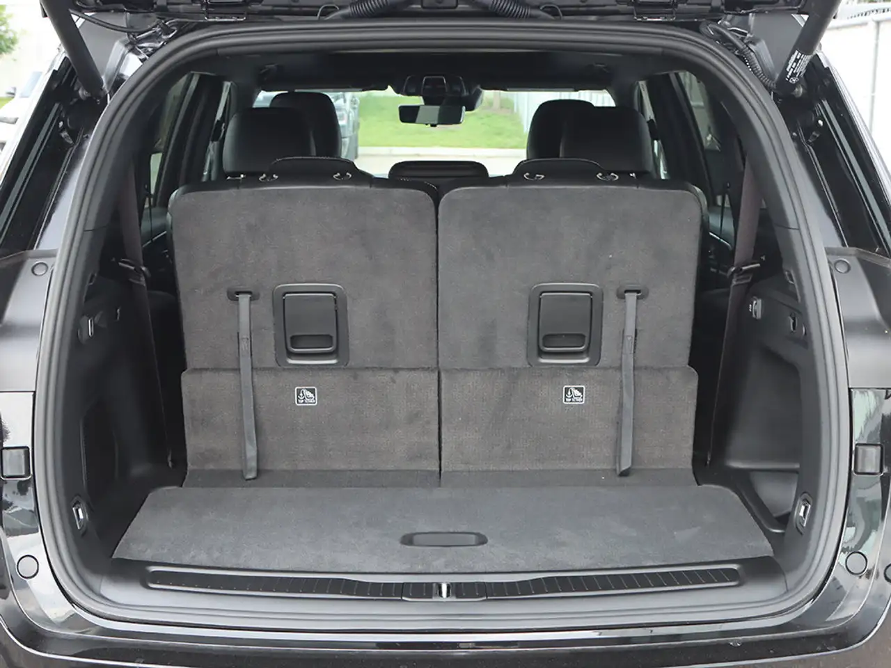 Jeep Grand Cherokee photo Jeep Grand Cherokee