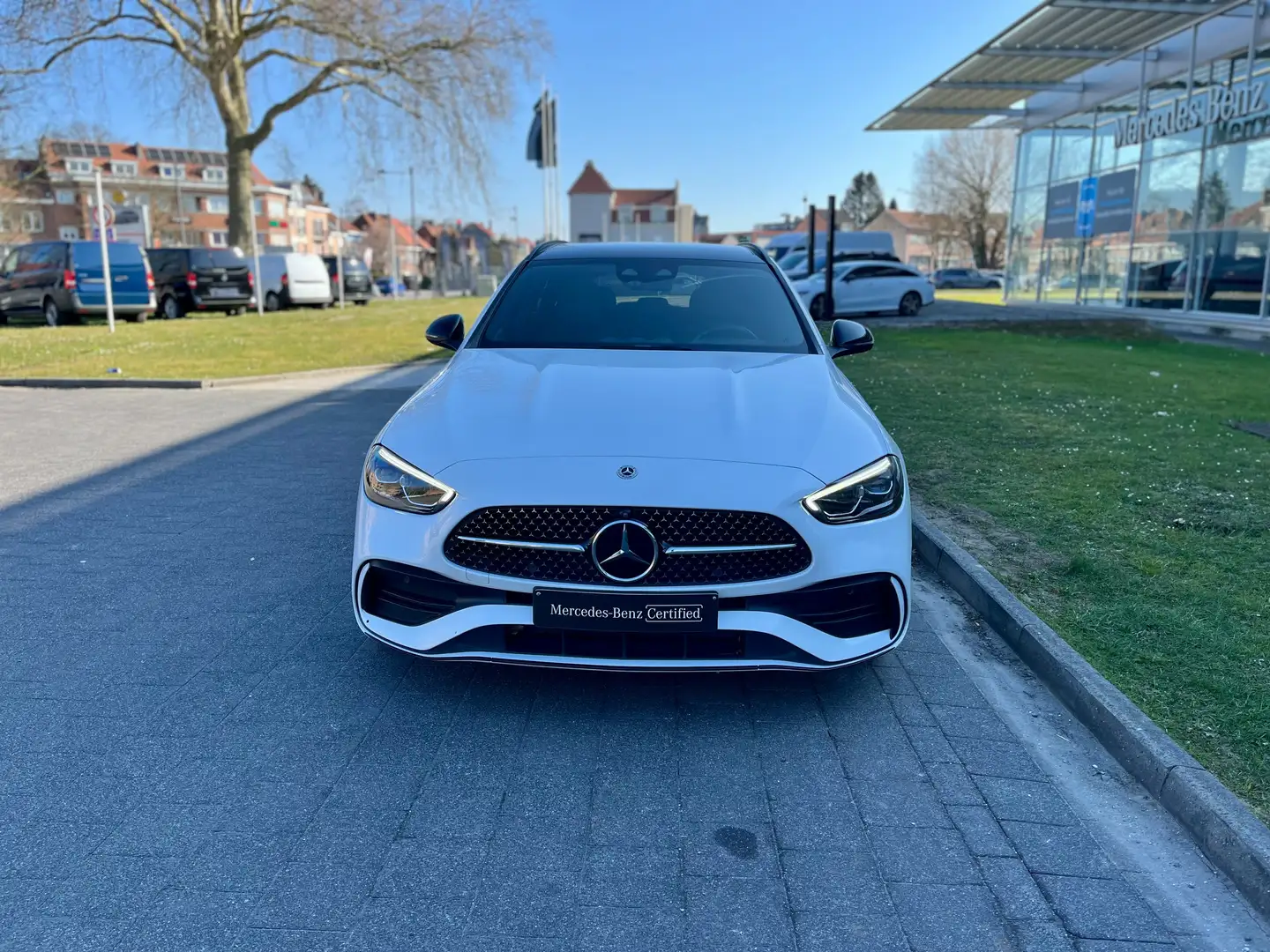 Mercedes-Benz C 300 Break e PHEV AMG Line (230 kW) Blanc - 2