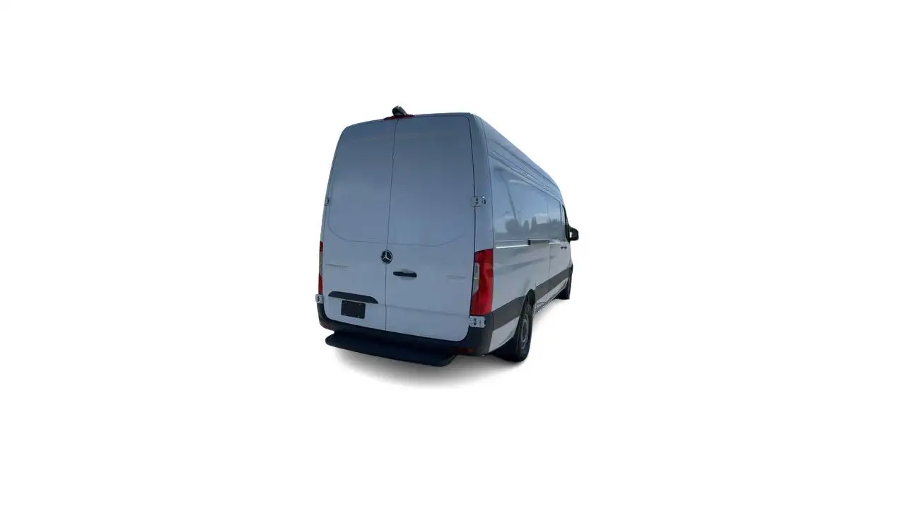 Mercedes-Benz Sprinter снимка Mercedes-Benz Sprinter