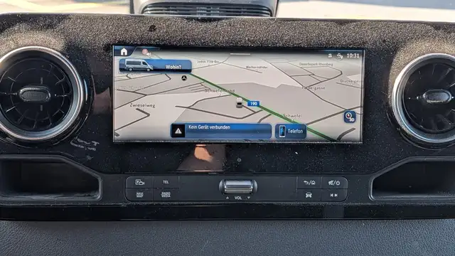 Mercedes-Benz Sprinter view 14