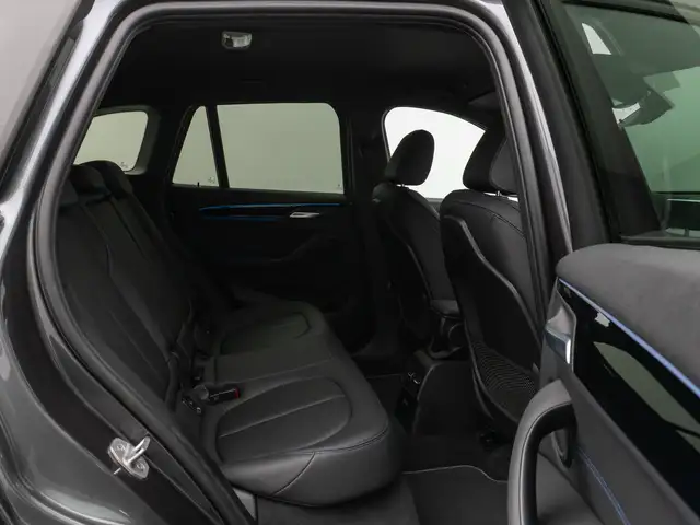 BMW X1 view 26
