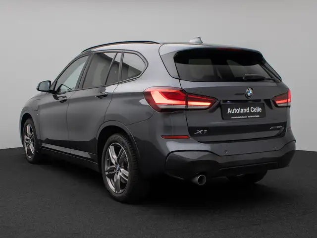 BMW X1 view 9