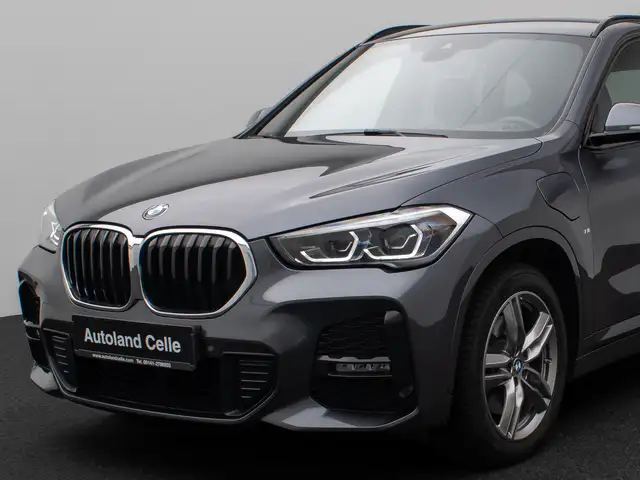 BMW X1 view 16