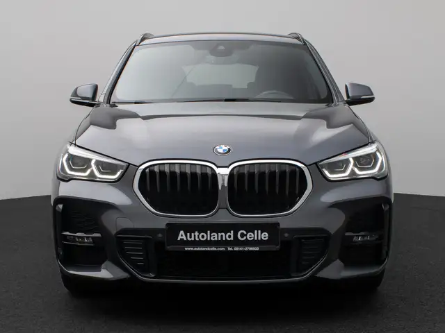 BMW X1 view 2