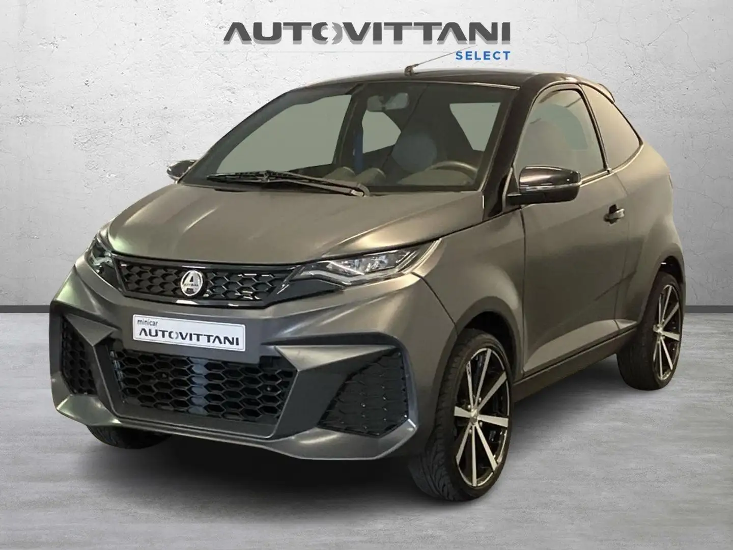 Aixam Coupe e-Coupe GTI Grijs - 1