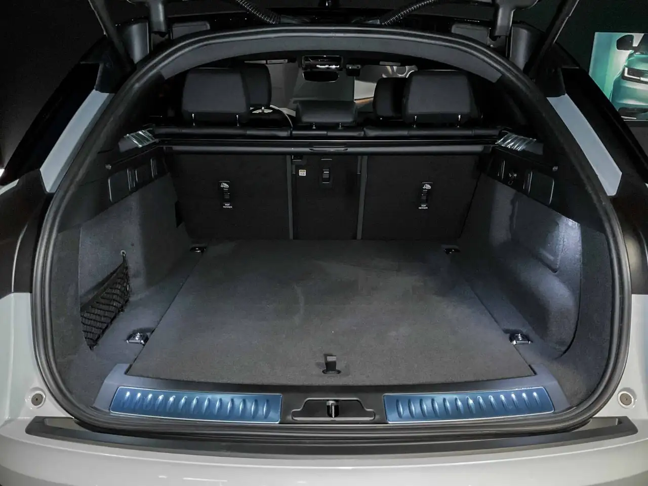 Land Rover Range Rover Velar снимка Land Rover Range Rover Velar