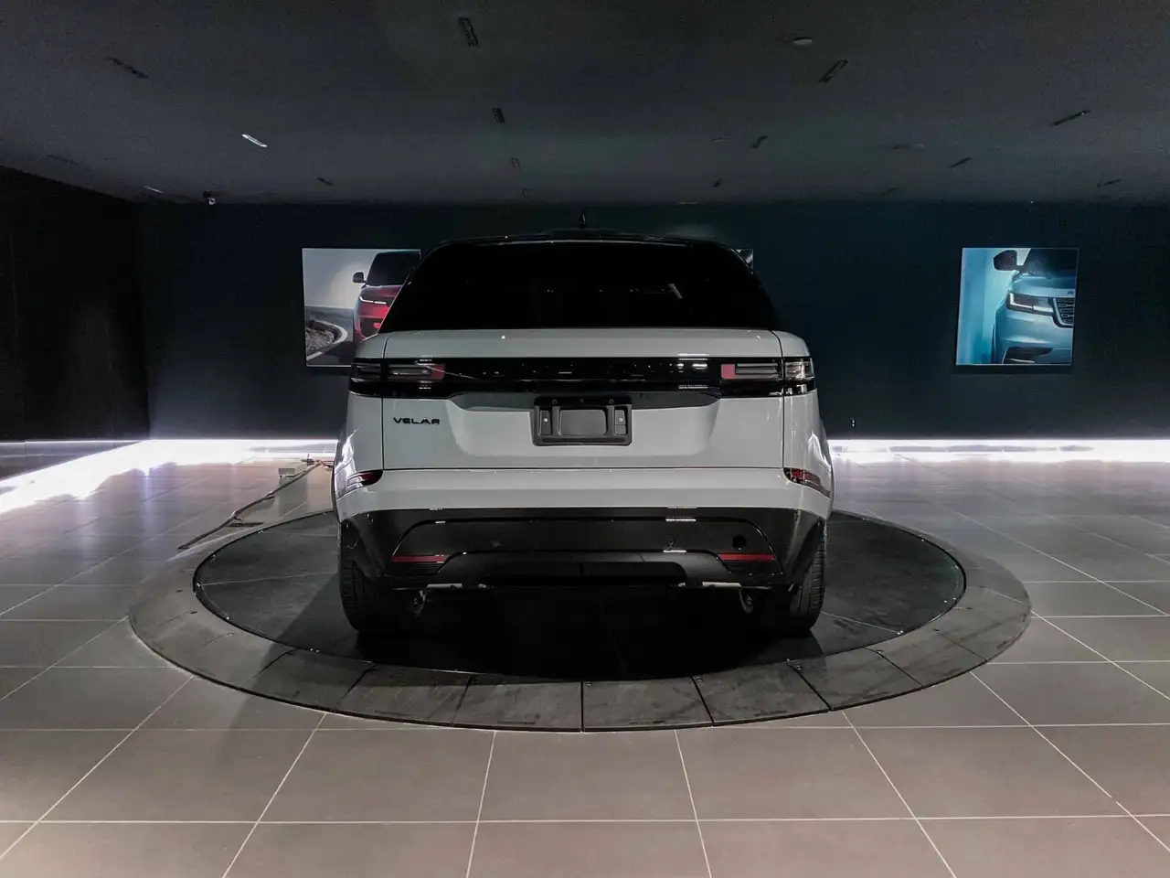 Land Rover Range Rover Velar снимка Land Rover Range Rover Velar