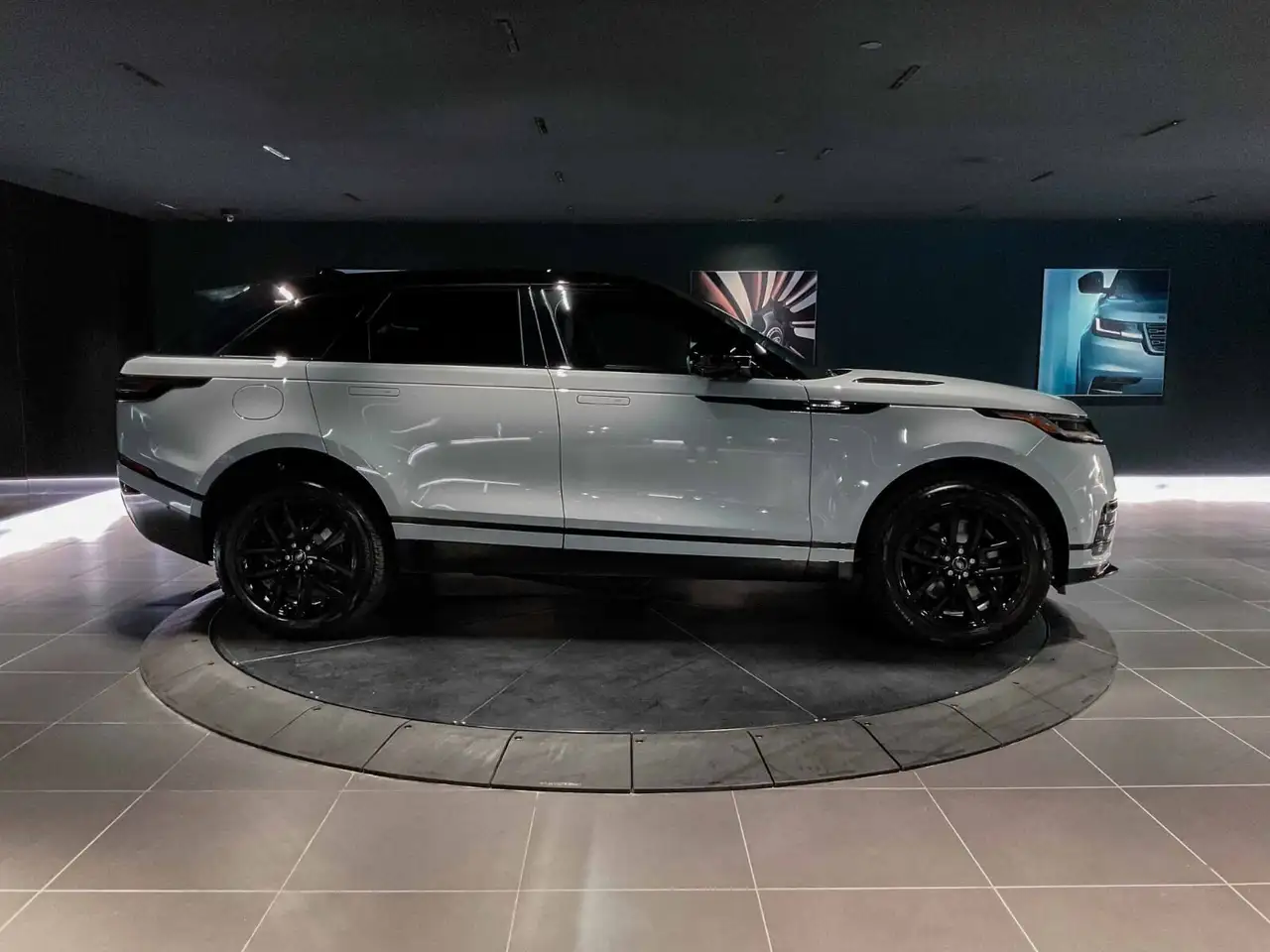 Land Rover Range Rover Velar снимка Land Rover Range Rover Velar