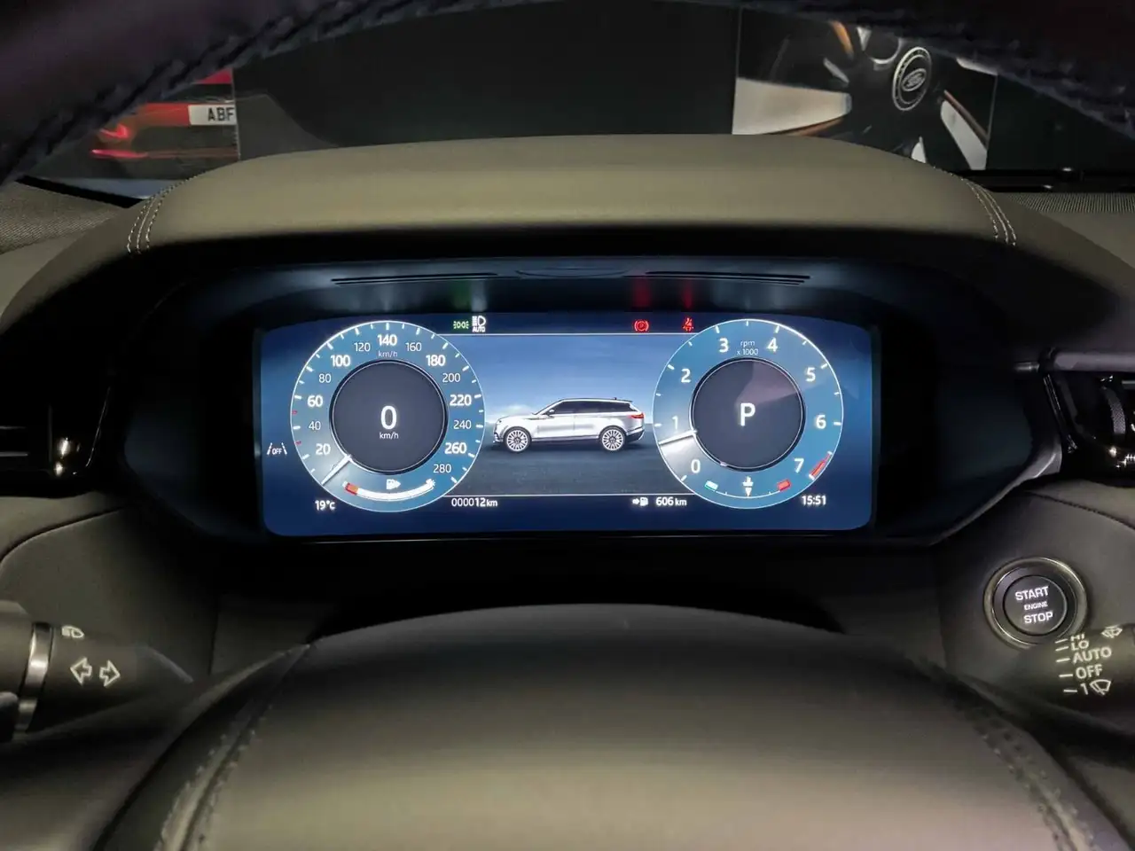 Land Rover Range Rover Velar снимка Land Rover Range Rover Velar