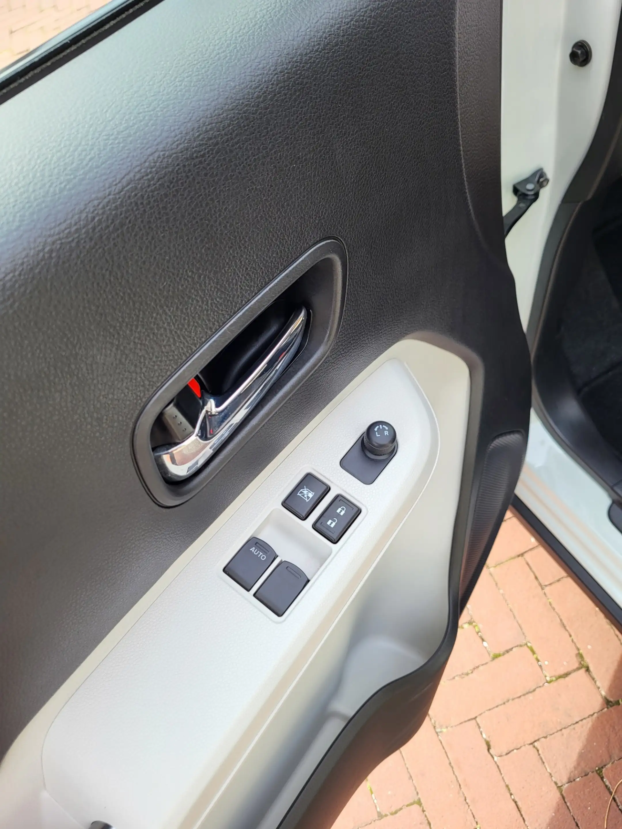 Suzuki Ignis 1.2 Select — photo 10