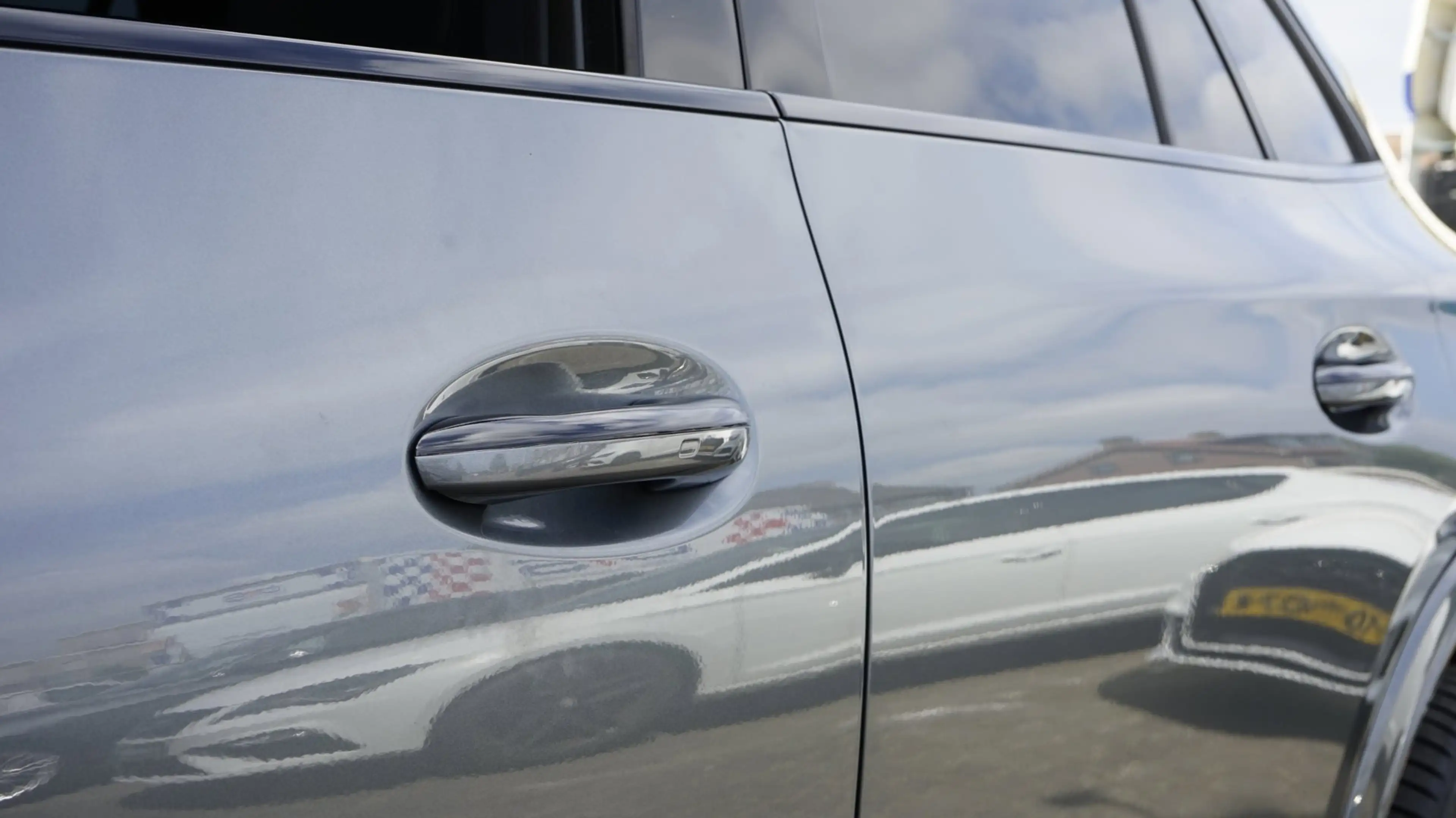 Mercedes-Benz GLC 400 400e 4MATIC AMG -360 CAMERA-ACC-AMBIANCE-BURMESTER — photo 40