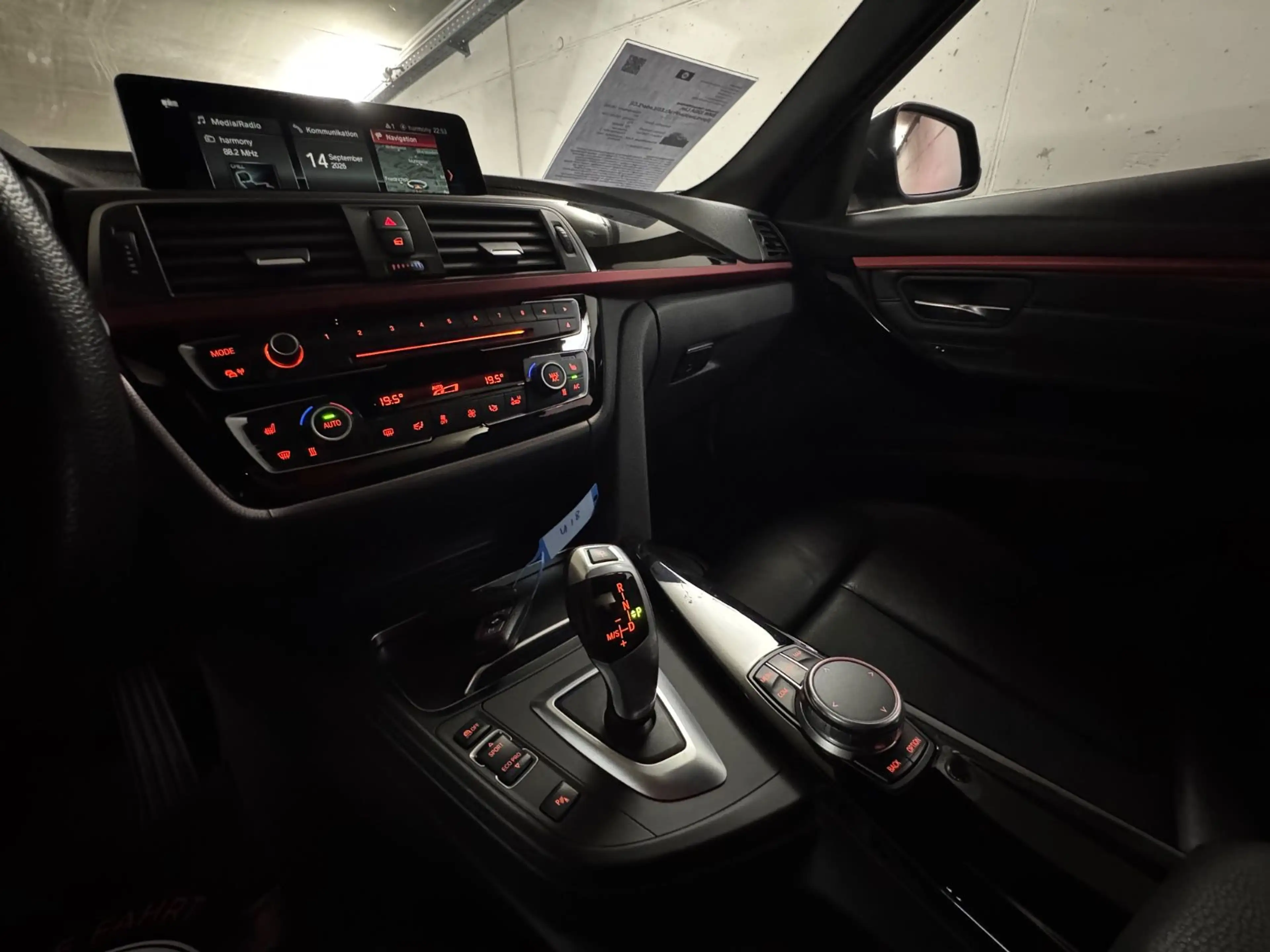 BMW 320 iA Lim. |SportLine|NaviProf|LED|Leder|LCI| — photo 7