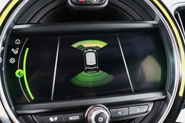Mini Countryman view 25