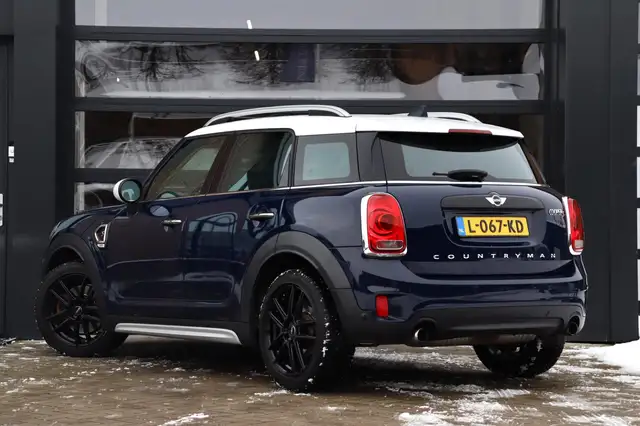 Mini Countryman view 17