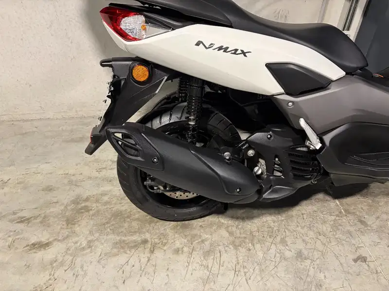 Yamaha NMAX - foto 4