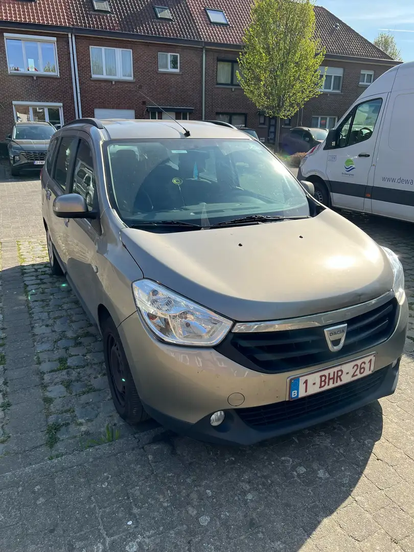 Dacia Lodgy 1.6 MPI 85 Laureate 7 plaatsen, GPS, Airco bež - 1