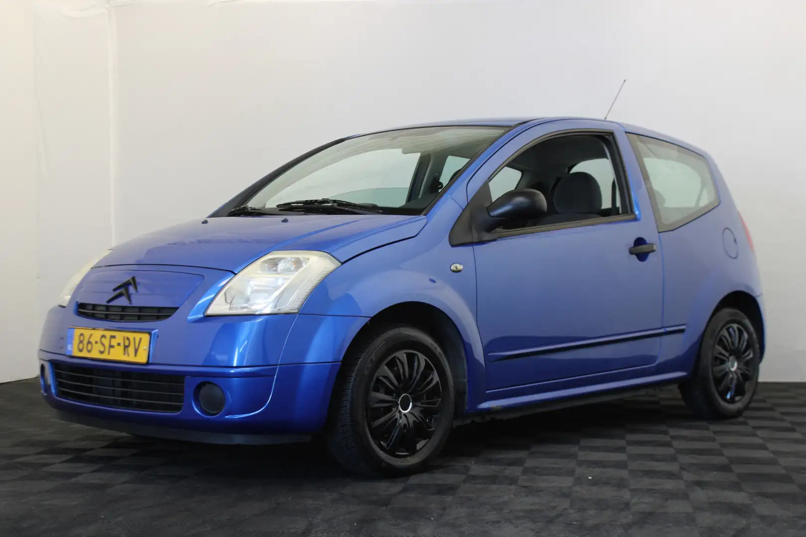 Citroen C2 1.1i Attraction Blauw - 1