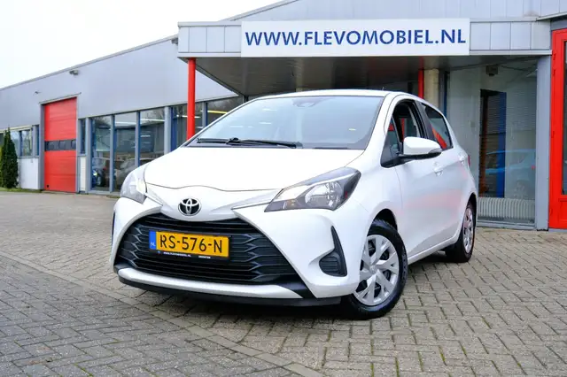 Toyota Yaris 1.0 VVT-i Comfort 5-drs *70.130km!* Airco|Lanewarn