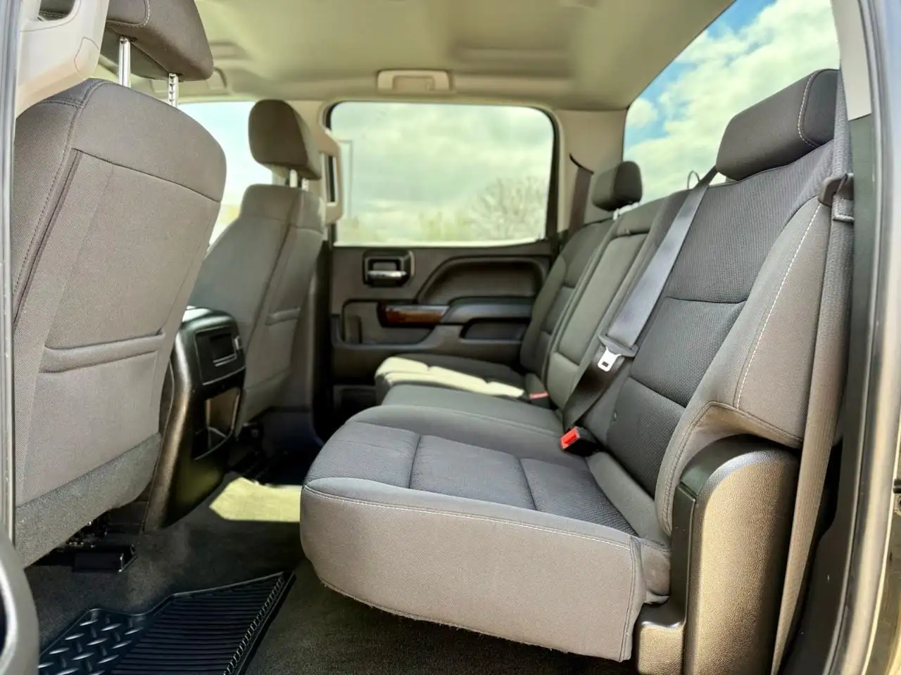 GMC Sierra 1500 снимка GMC Sierra 1500